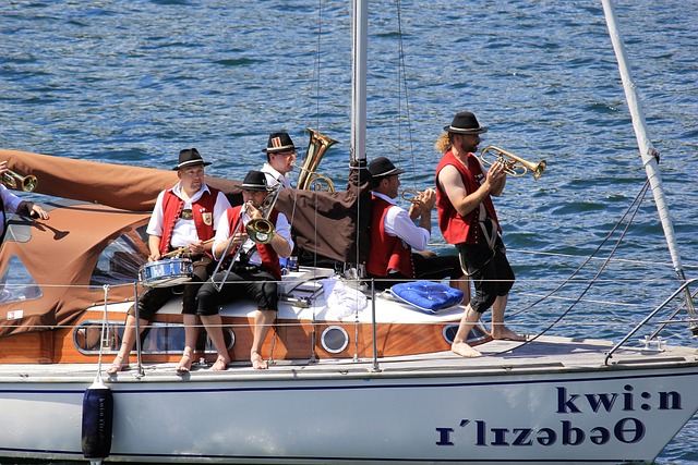 官方：恰尔汗奥卢手腕受伤退出土耳其大名单，不会出战西班牙